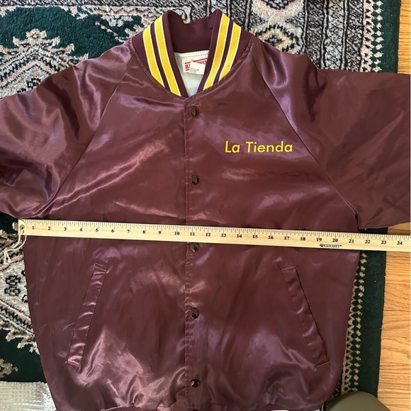 Vintage Satin Bomber Jacket - Picture 9 of 10